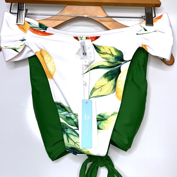 NWT CUPSHE Green White Fruit Lemons Two Piece Swimsuit Bikini Size Large - Picture 2 of 8